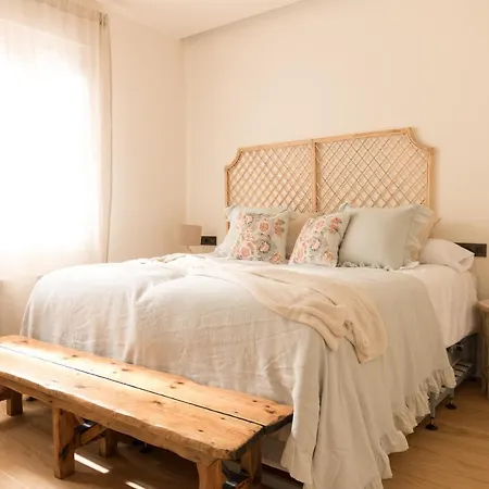 Carmelo Gil Ac By Staynnapartments Bilbau